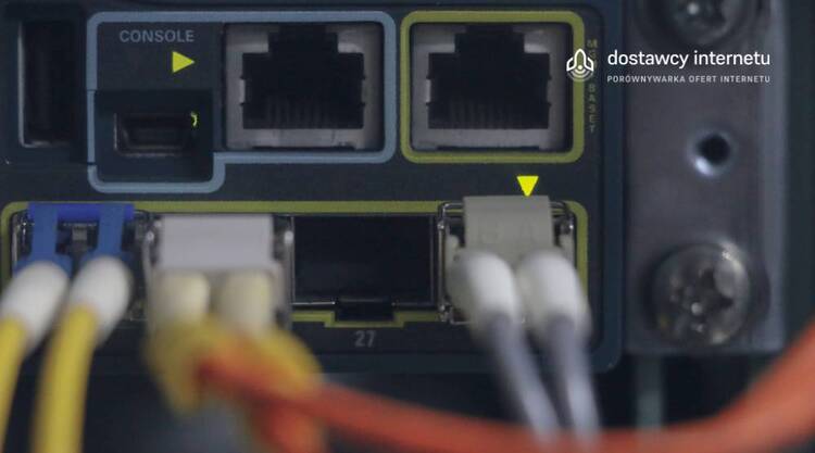 Bezpieczeństwo dzieci w Internecie - na co zwrócić uwagę? Wskazówki dla rodziców