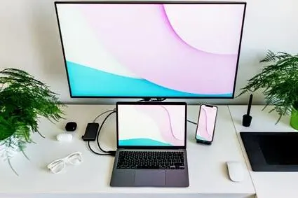 Jak podłączyć monitor do laptopa